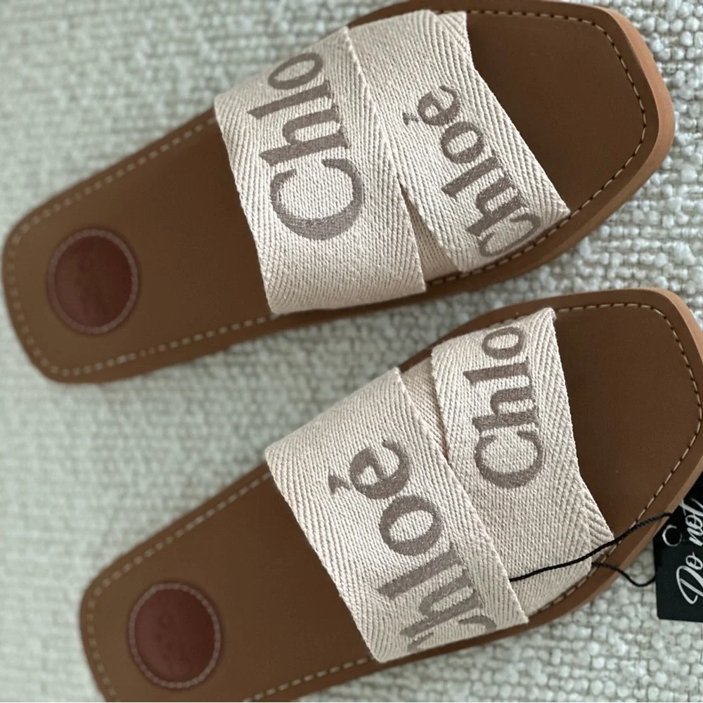 COPY - Chloe Women's Woody Logo Slide Sandals - Picture 6 of 12